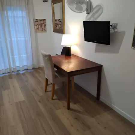 Pemptos-3bedroom-2bathroom-balcony-seaview *